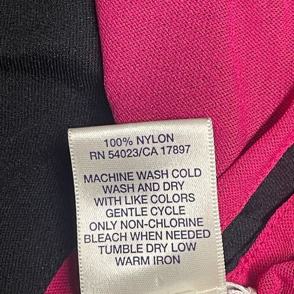 Old Navy Hot Pink and Black Mesh Babydoll Perfect Fit Top - Picture 6 of 6